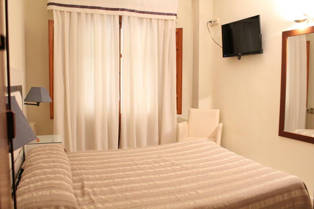 El Sol Hotel Lanjarón Екстериор снимка